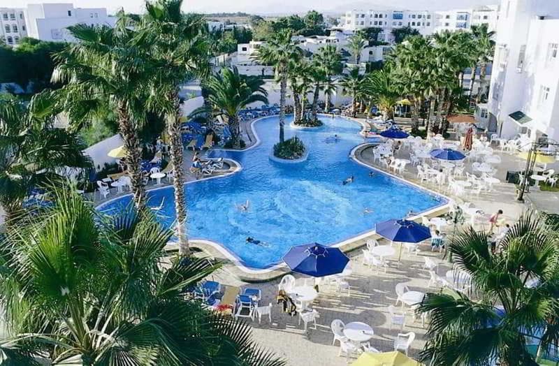 Hotel Nesrine 4★ — Hammamet