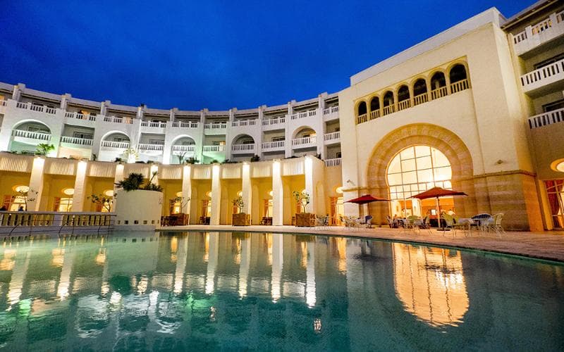 فندق المدينة سولاريا و تالاسو 5★ — الحمامات