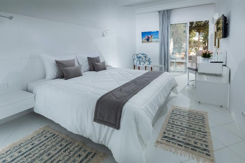 Hari Club beach resort 4★ — Djerba