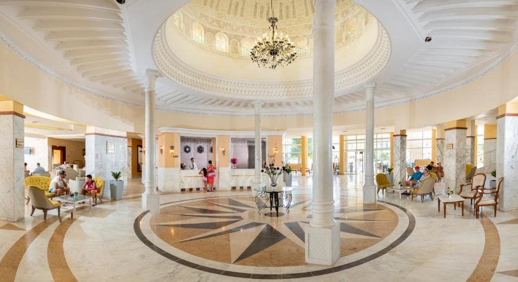 Abou Sofiane-Families & Couples Only — Sousse — photo 4