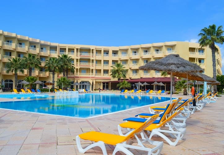Houda Yasmine Hammamet — Hammamet — photo 4
