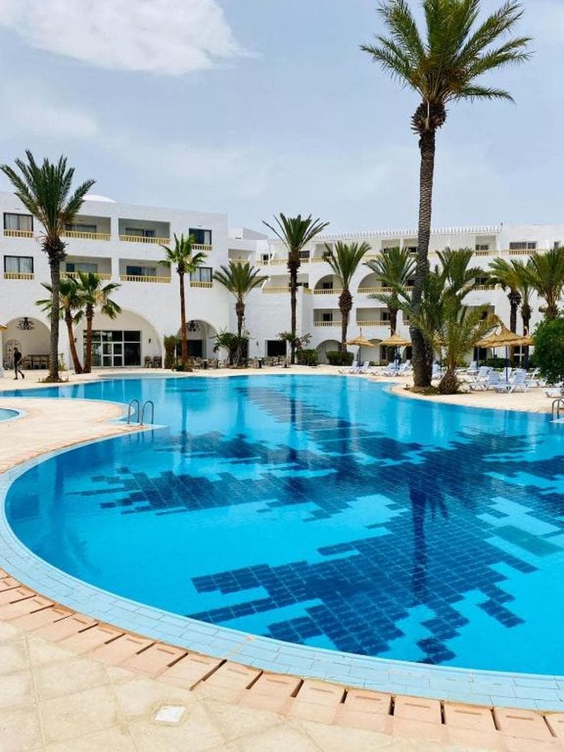 منتجع بلومار و سبا 4★ — الحمامات