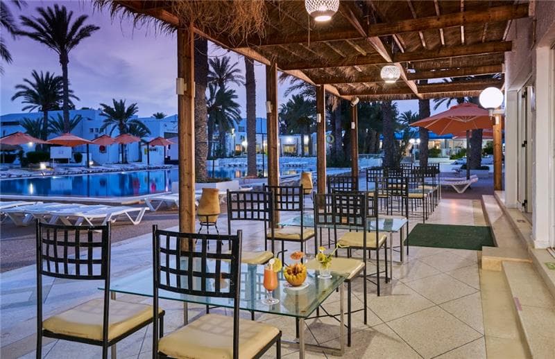 Hari Club beach resort 4★ — Djerba